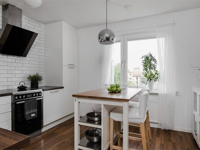 3 rok · 72,5 m² · Majorsallén 68d