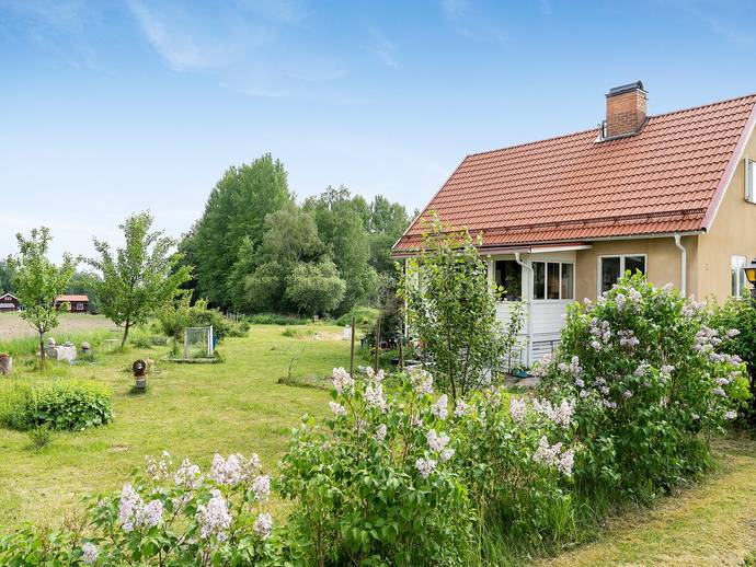 110 m² · Boda Giftingsvägen 5