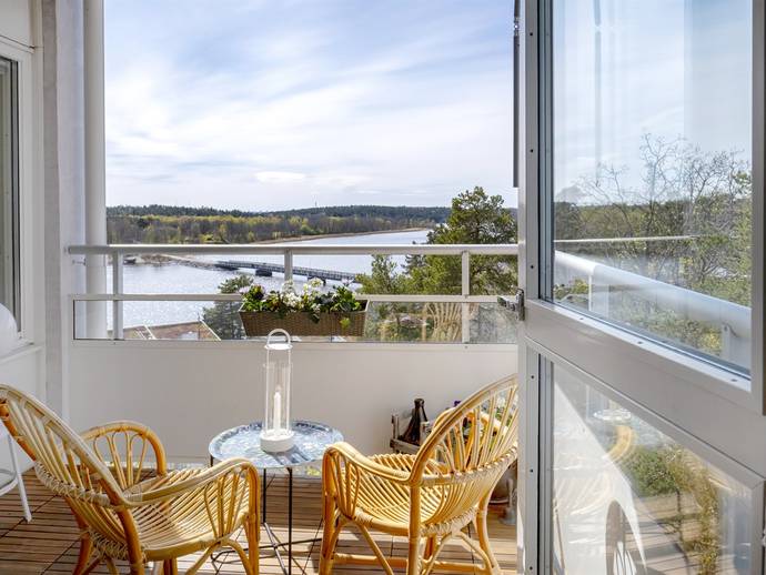 3 rok · 93 m² · Fredriksbergsvägen 10