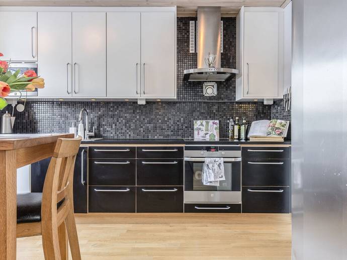 5 rok · 121,5 m² · Lomvägen 635