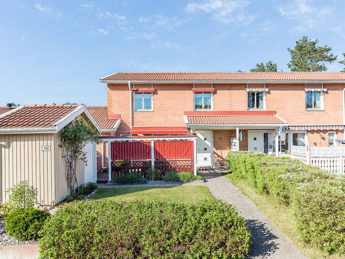 5 rok · 111,5 m² · Krusbärsvägen 11 B