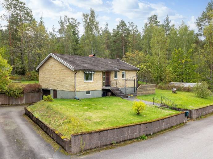 4 rok · 85 m² · Egnahemsvägen 6