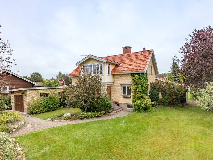 6 rok · 133 m² · Åkerövägen 49