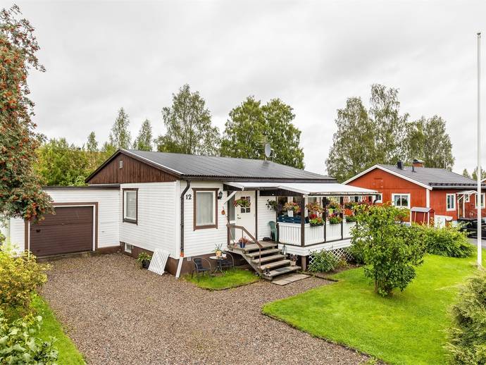 4 rok · 78 m² · Åhmans väg 12