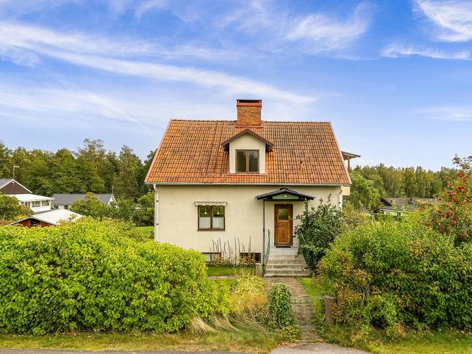 5 rok · 102 m² · Karlsborgsvägen 24