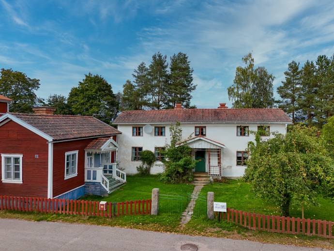 2 rok · 72 m² · Långgatan 76A & B