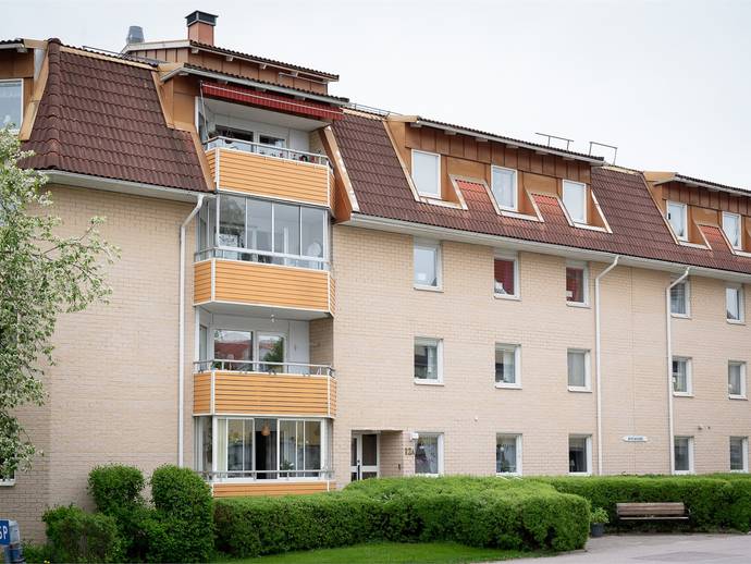 2 rok · 63 m² · Centralvägen 12 A