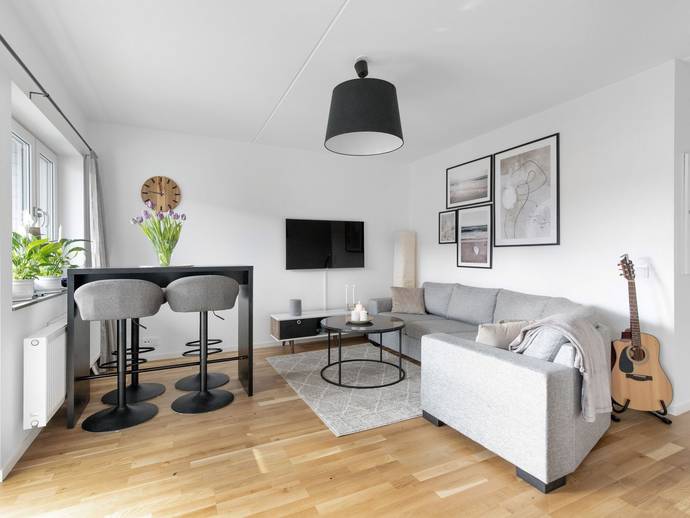 2 rok · 52 m² · Sundbyvägen 11e