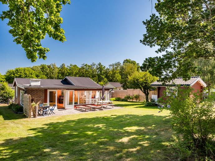 2 rok · 42 m² · Klarinettvägen 5348