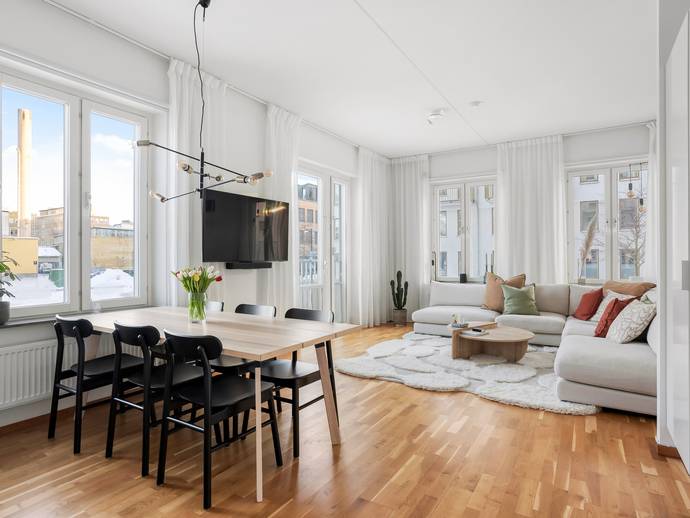 2 rok · 55 m² · Tecknarvägen 7