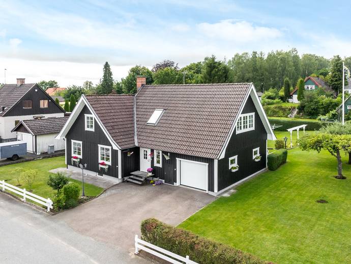 7 rok · 170 m² · Ledgatan 8
