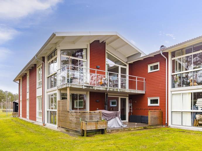 4 rok · 102 m² · Regnbågsvägen 16D