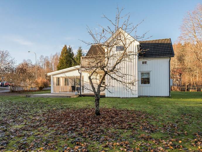 3 rok · 57 m² · Furugatan 24