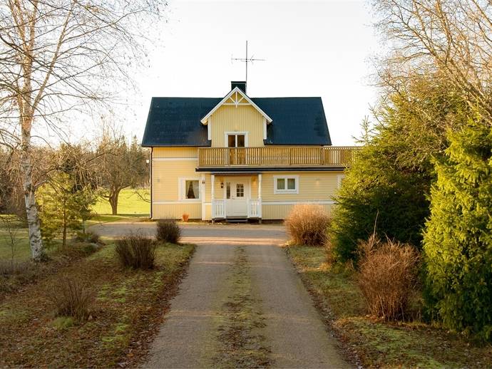 8 rok · 135 m² · Postboda 112