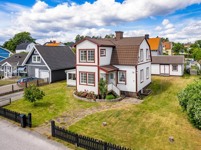 5 rok · 125 m² · Första Västralundsgatan 16