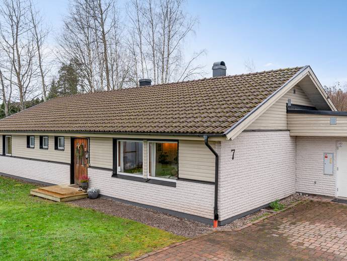 4 rok · 146 m² · Krontorpsvägen 7