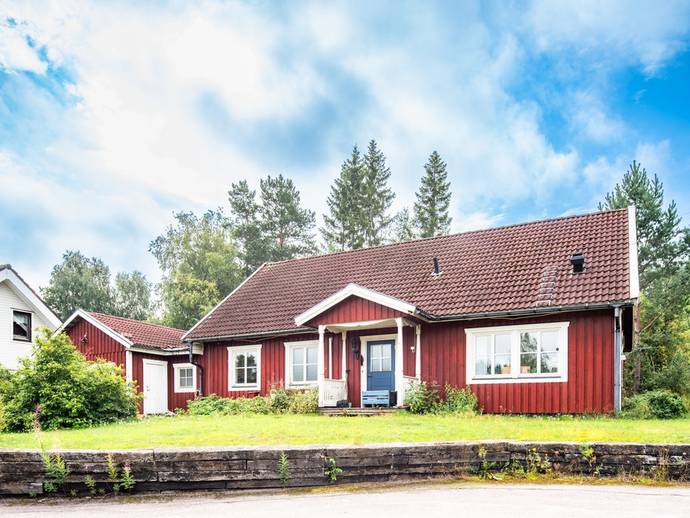 6 rok · 157 m² · Strömvägen 2