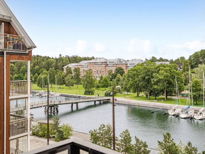 2 rok · 49 m² · Skutgatan 1