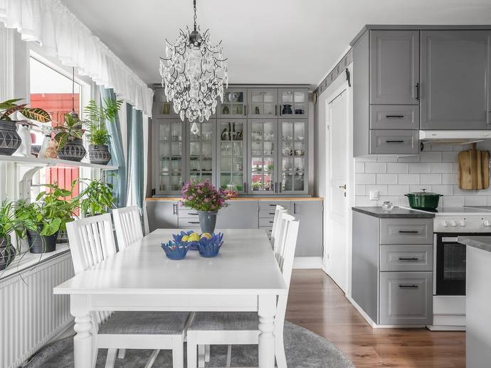 4 rok · 129 m² · Blåbärsvägen 8
