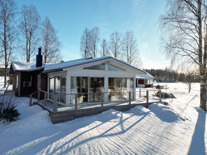 3 rok · 90 m² · Rödåsel 532