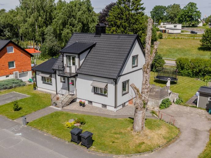 6 rok · 132 m² · Rosenvägen 31