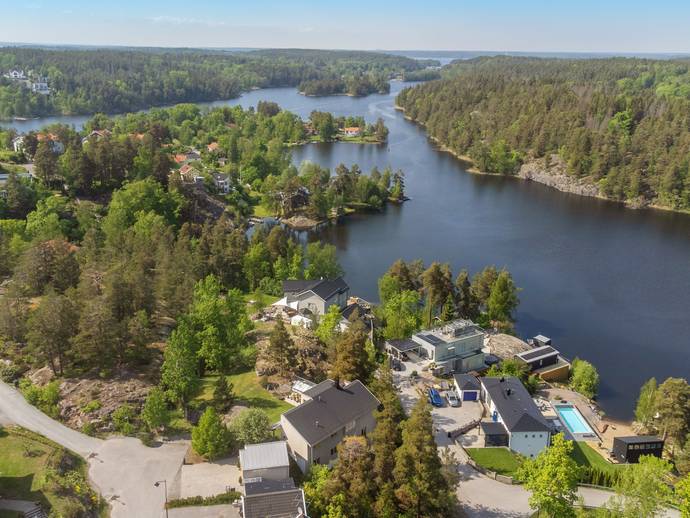8 rok · 191 m² · Lagnövägen 5