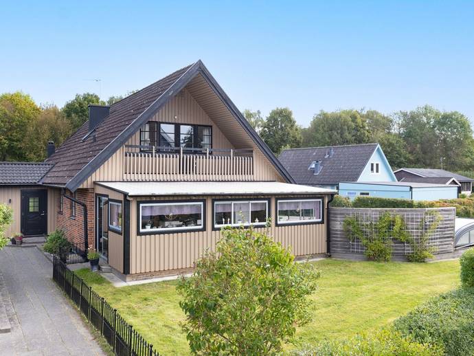 5 rok · 155 m² · Brunbärsstigen 12