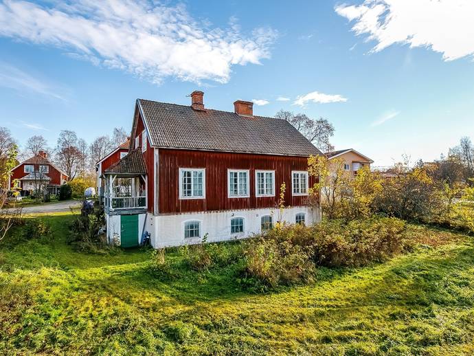 6 rok · 122 m² · Höckensvägen 2