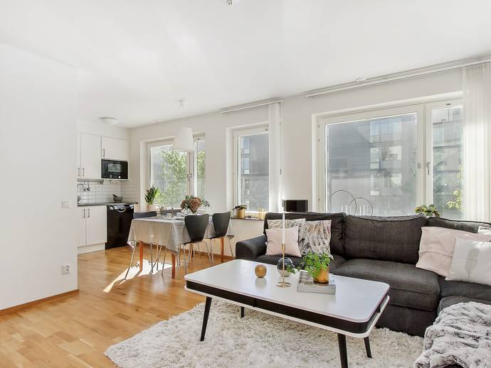 2 rok · 55 m² · Askängsbacken 12