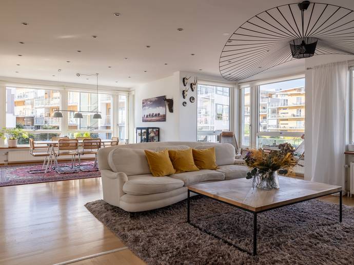 4 rok · 131 m² · Slipvägen 6