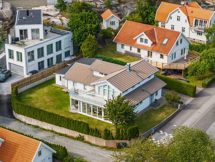 8 rok · 260 m² · Norra Breviksvägen 51