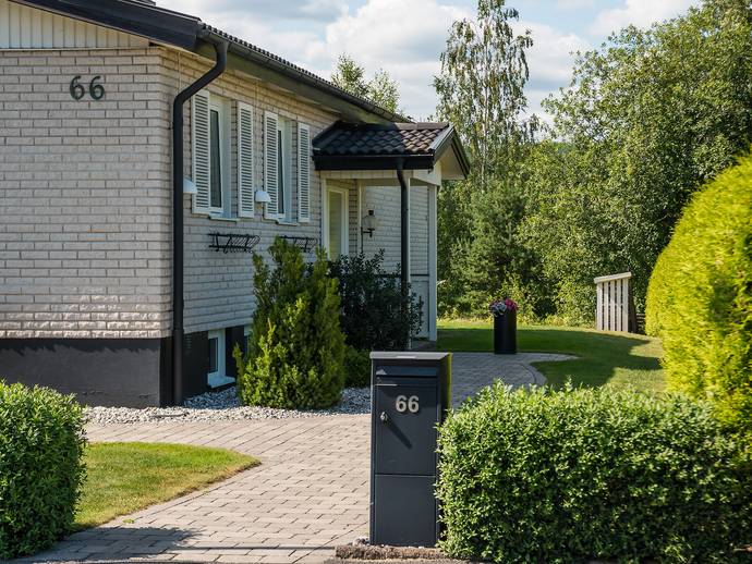6 rok · 97 m² · Mogatan 66