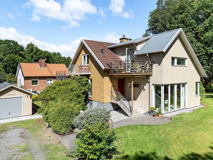 145 m² · Fögderigatan 12