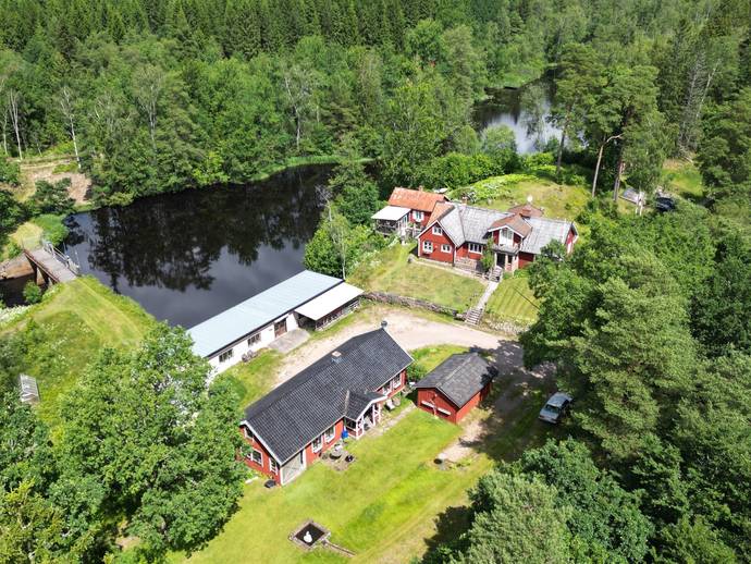 10 rok · 228 m² · Trälshult 24