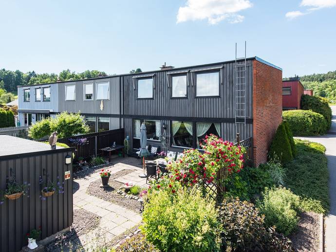 6 rok · 118 m² · Axgatan 139