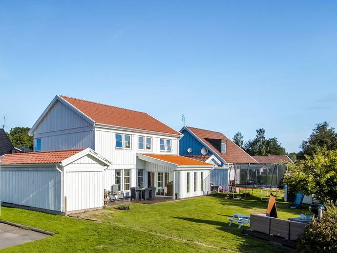 7 rok · 149 m² · Mellanvägen 16