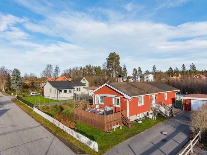 5 rok · 108 m² · Borovägen 12