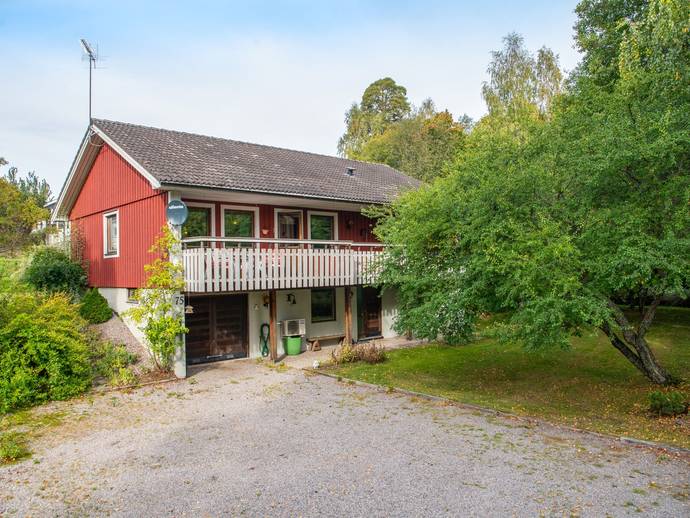 6 rok · 133 m² · Lumavägen 75