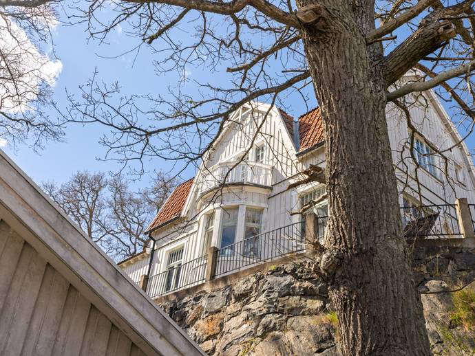 7 rok · 213 m² · Hamnviksvägen 4