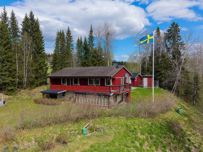 6 rok · 166 m² · Svensta 161