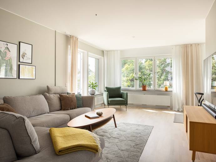 3 rok · 77 m² · Kvarnholmsvägen 106, 5 tr