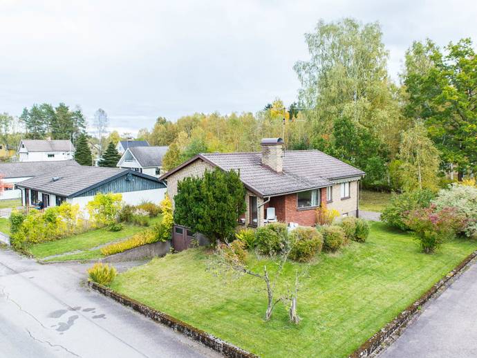 3 rok · 83 m² · Violvägen 6