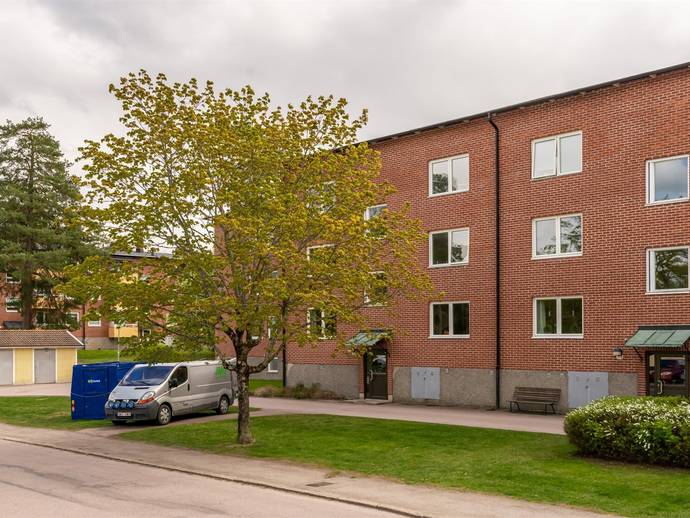 2 rok · 59,5 m² · Vintergatan 25A