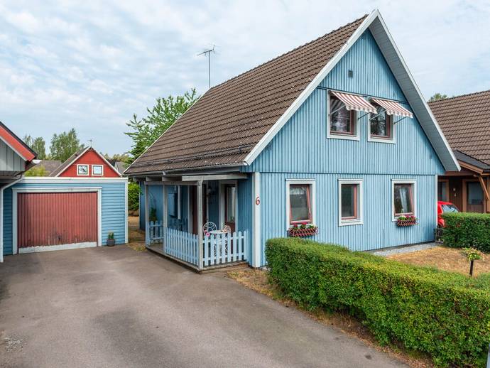 5 rok · 128 m² · Laxvägen 6