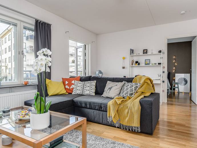 2 rok · 51,5 m² · Engelbrekts väg 18