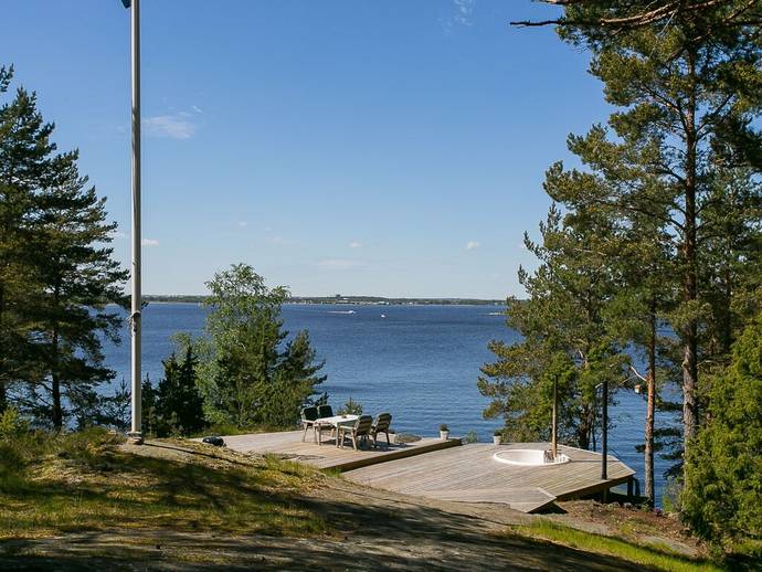 3 rok · 40 m² · Rävön