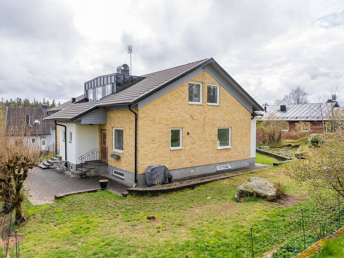 11 rok · 208 m² · Skrymegatan 19
