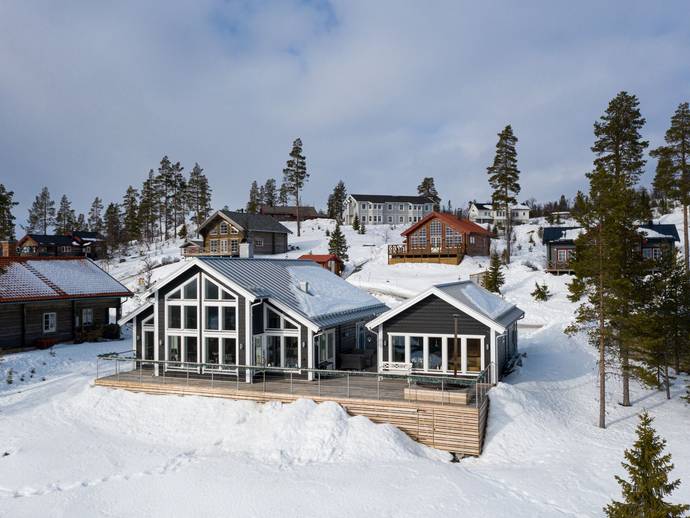 4 rok · 140 m² · Höglandet Harrvägen 17