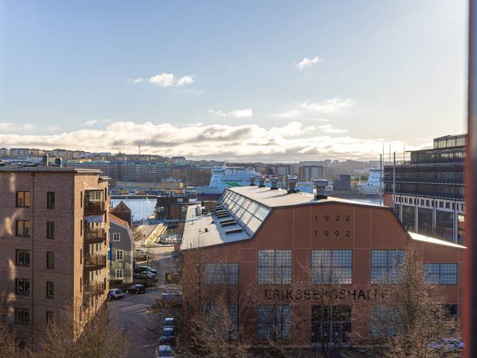 1 rok · 33 m² · Bratteråsgatan 40