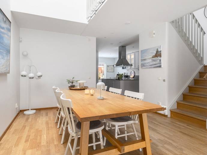 4 rok · 129 m² · Riksrådsgränd 8